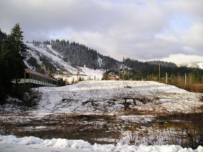 hyak sled hill